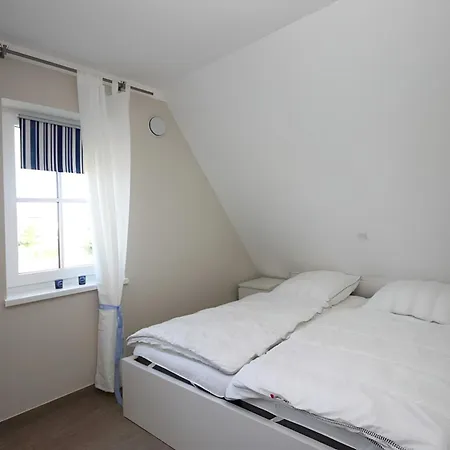 Reetdachhaus We 01 