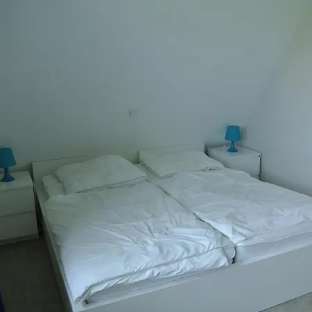 Nyaraló Reetdachhaus We 01 